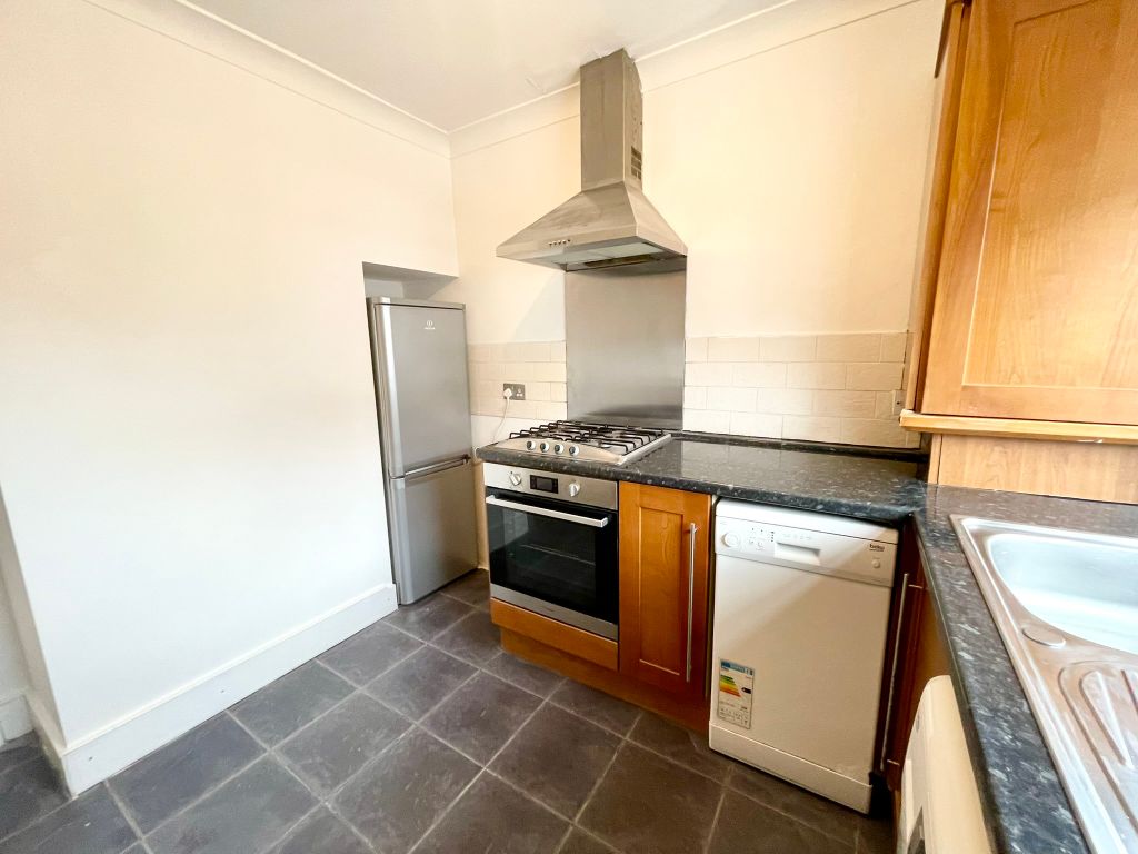 Property photo 3 of 24
