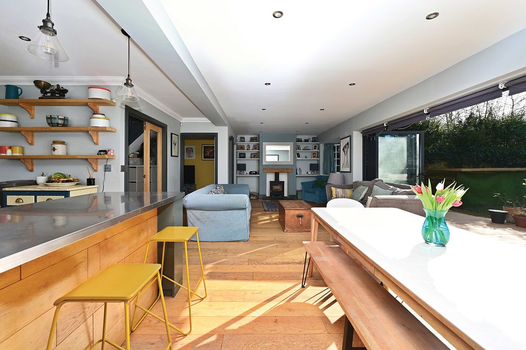 Property photo 1 of 35 Photo 5