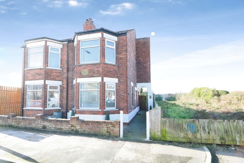 Property photo 1 of 17 Photo 2