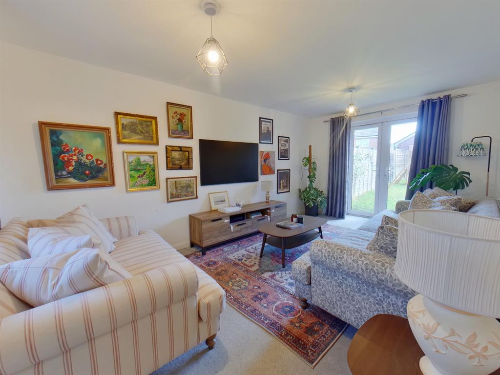 Property photo 2 of 24 Pic (8).Jpg