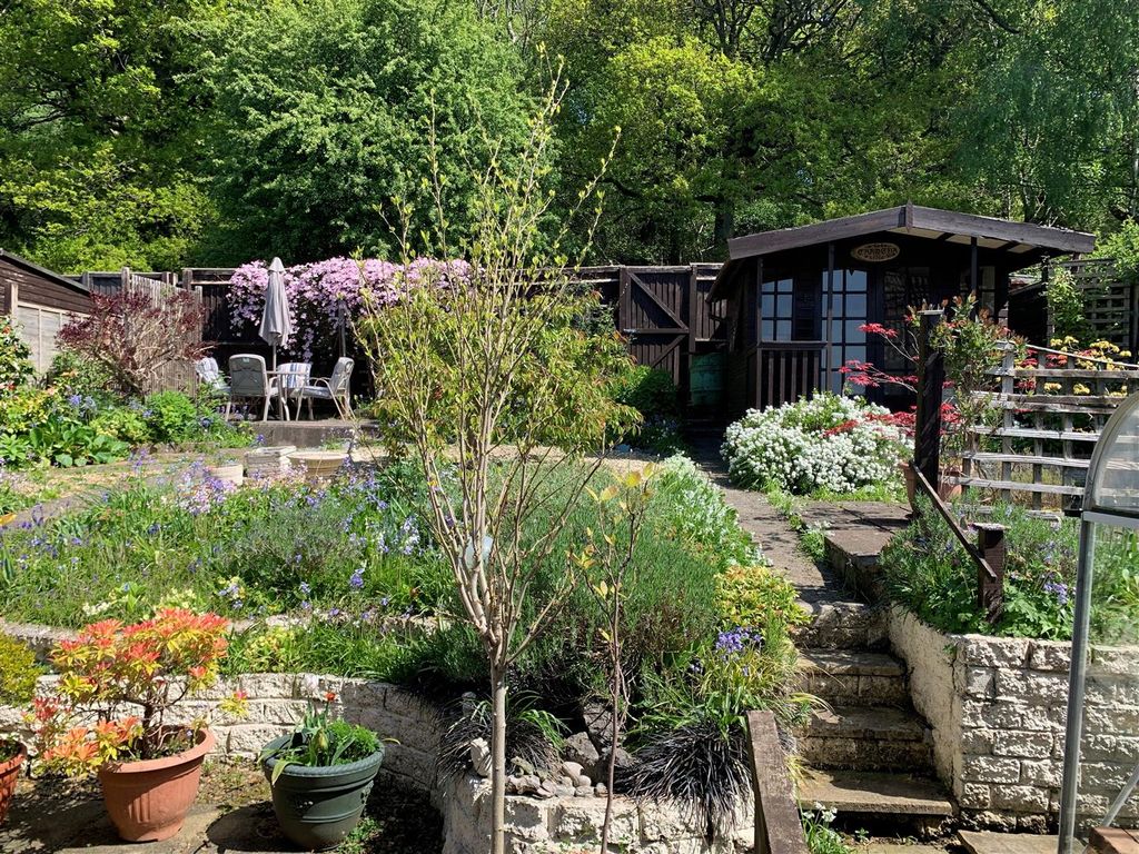 Property photo 2 of 24