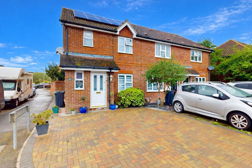 Property photo 1 of 12