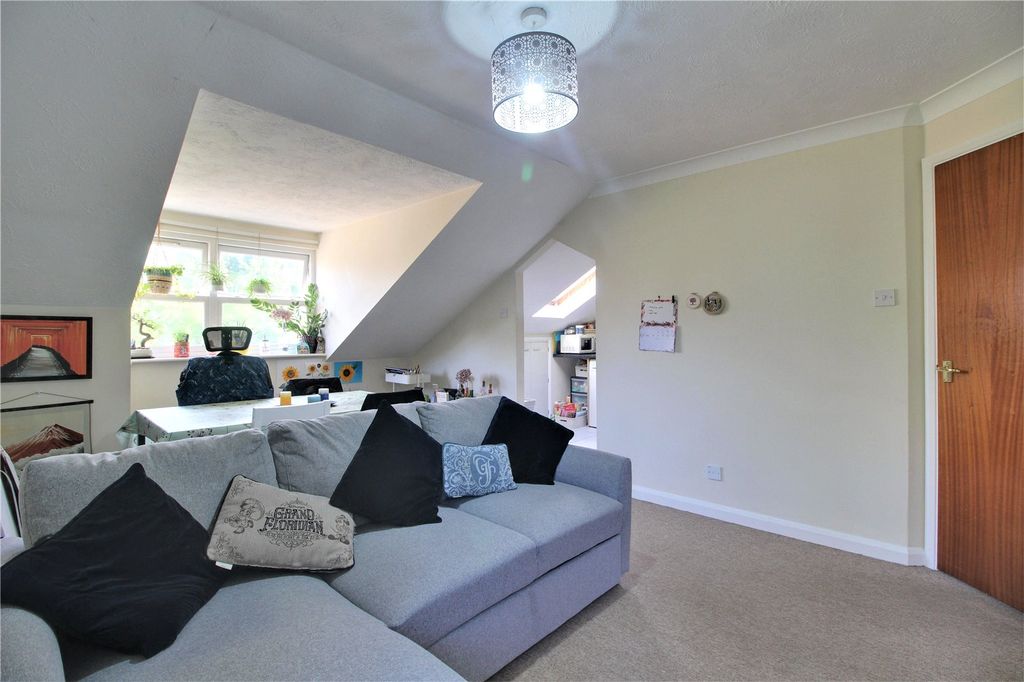 Property photo 3 of 8 Picture No. 07