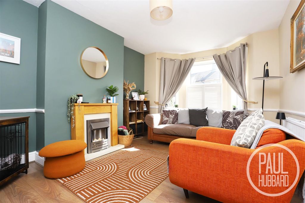 Property photo 2 of 15 Img_8285.Jpg