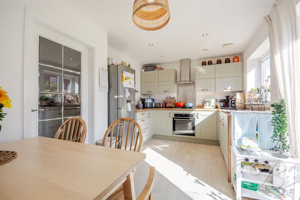 Property photo 2 of 43 Ccltd-9.Jpg