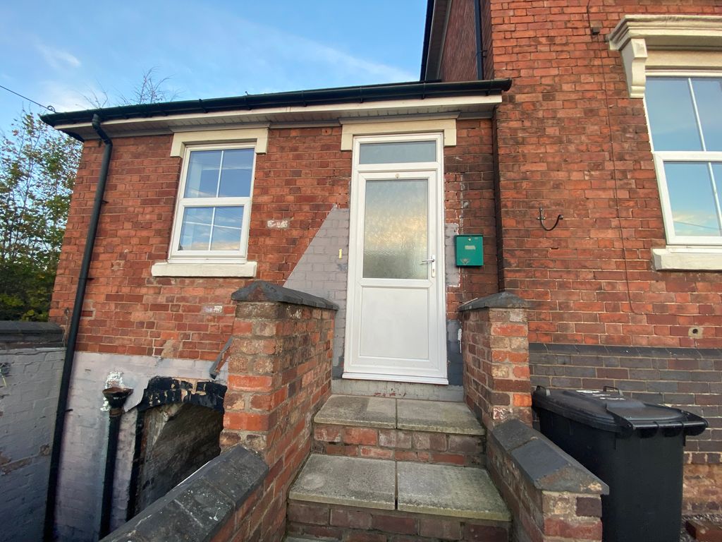 Property photo 1 of 12 Front