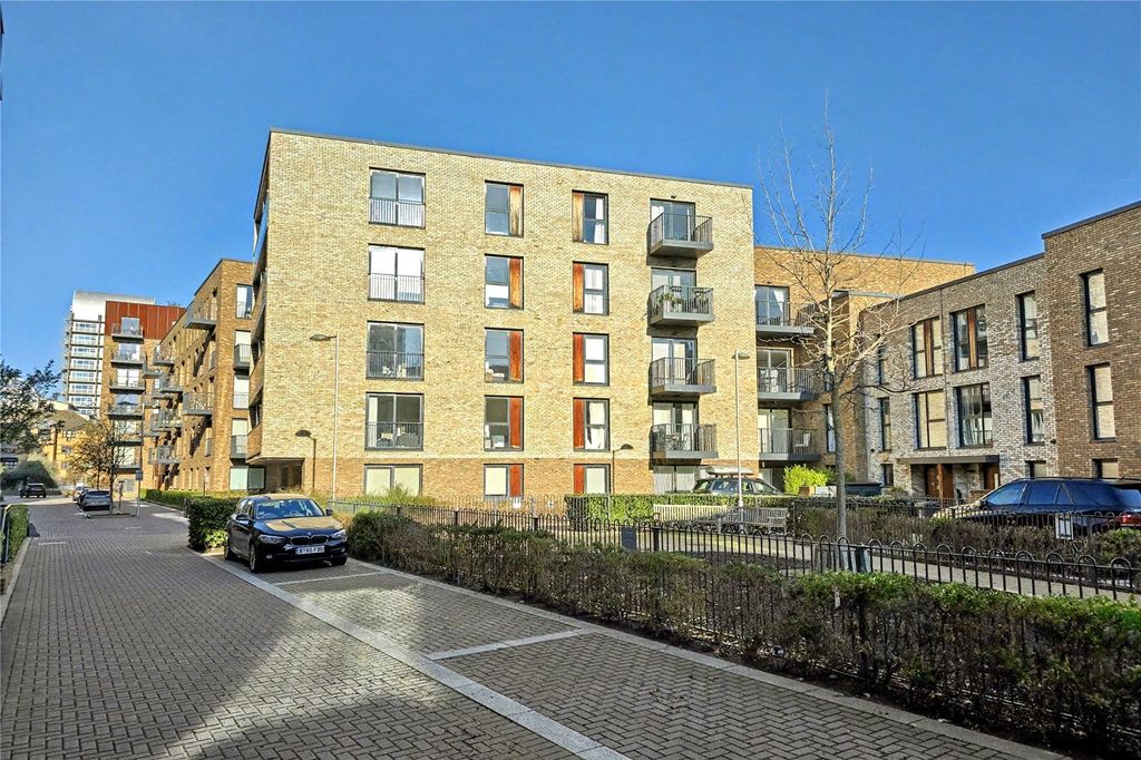 Property photo 3 of 22 Picture No. 27