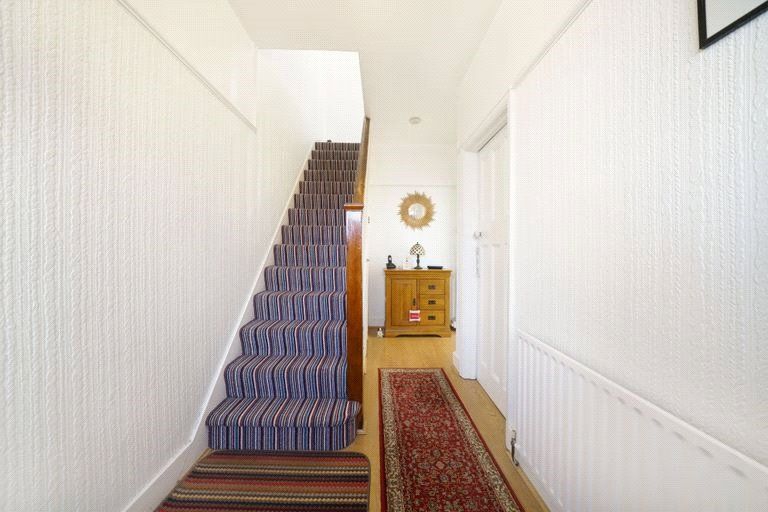 Property photo 2 of 17 Picture No. 13