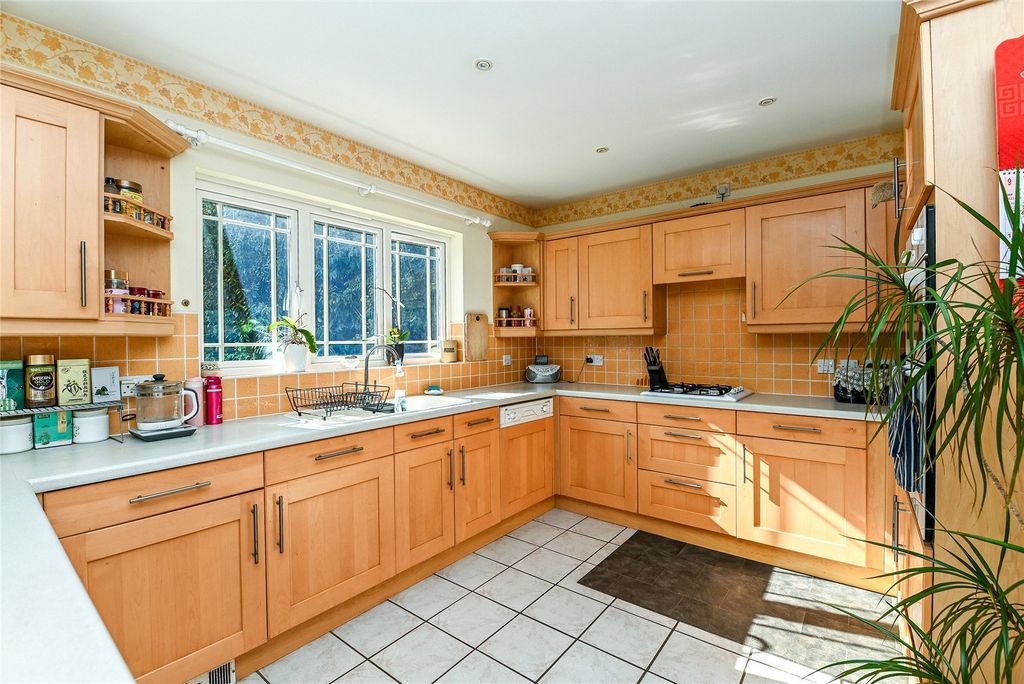 Property photo 3 of 23 Picture No. 07