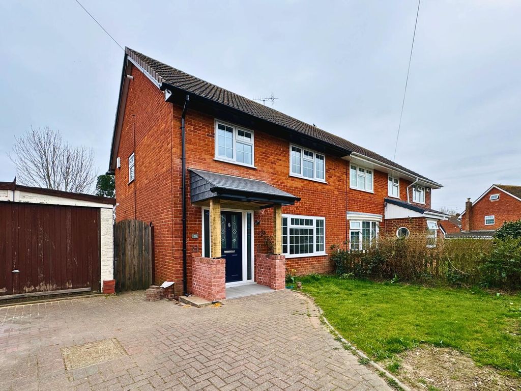 Property photo 1 of 21 Front (Exterior)