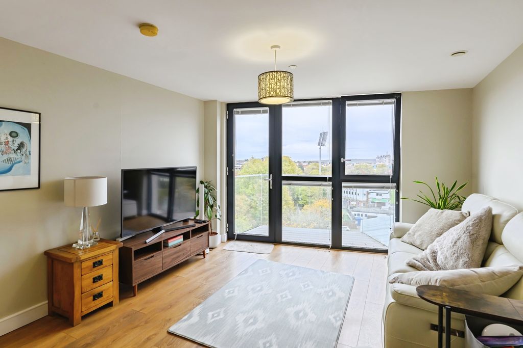 Property photo 1 of 20