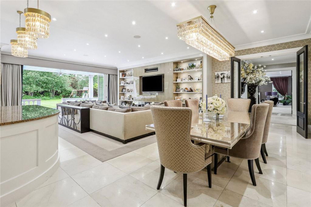 Property photo 3 of 21 Picture No. 07