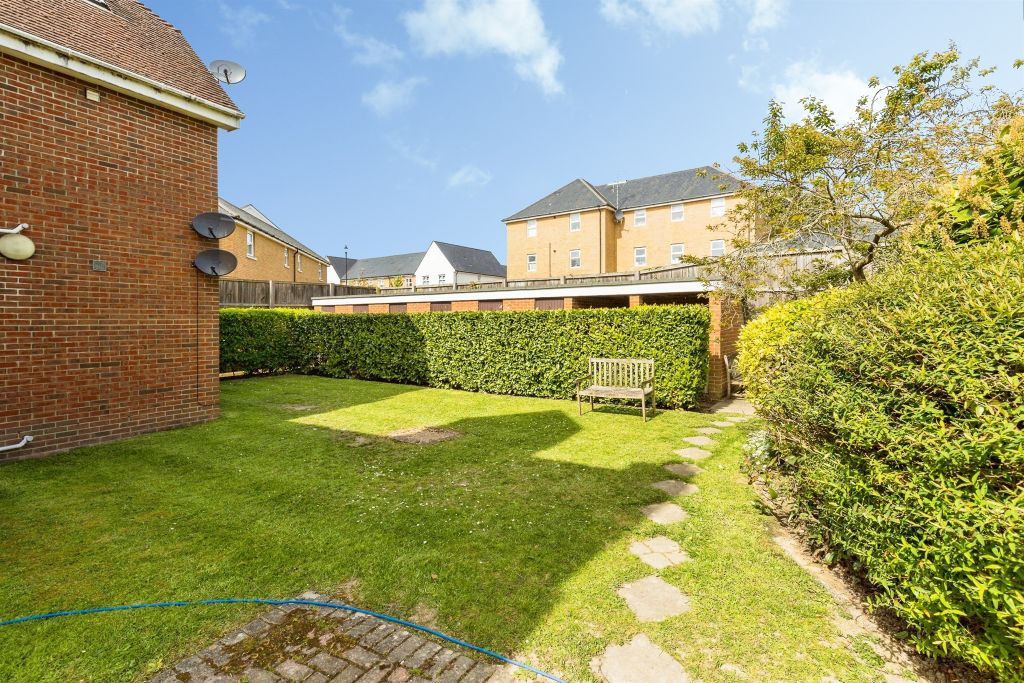 Property photo 2 of 16