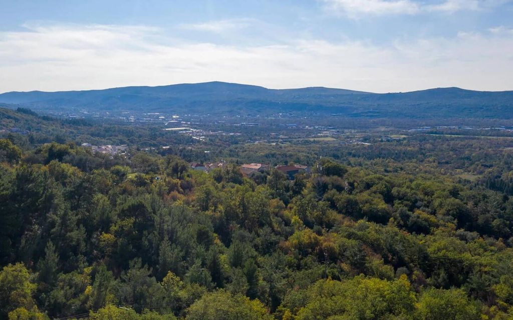 Property photo 2 of 4 <Alttext/>