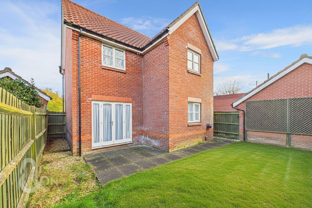 Property photo 3 of 16