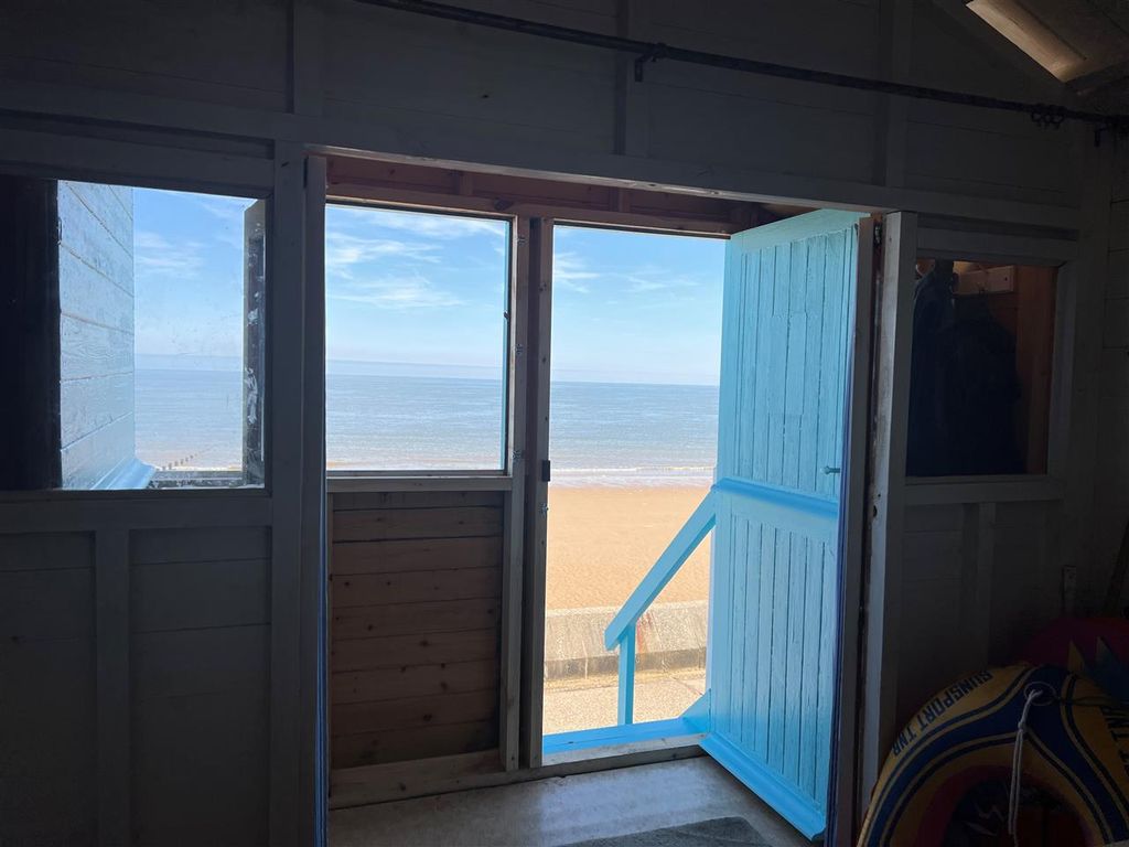 Property photo 3 of 4