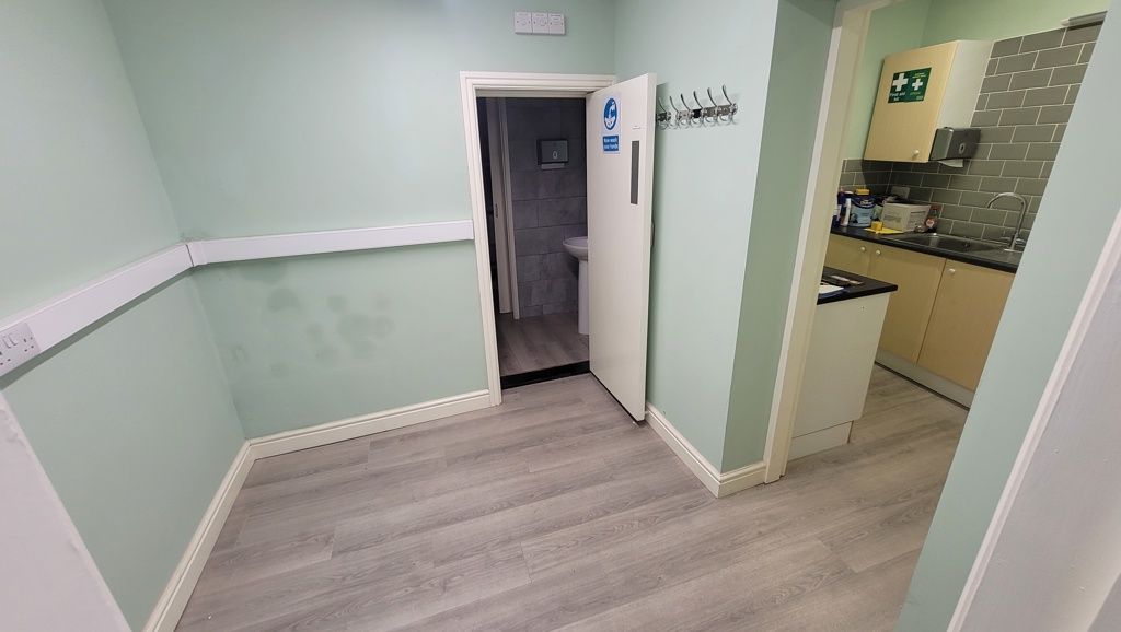 Property photo 3 of 8 Photo 3