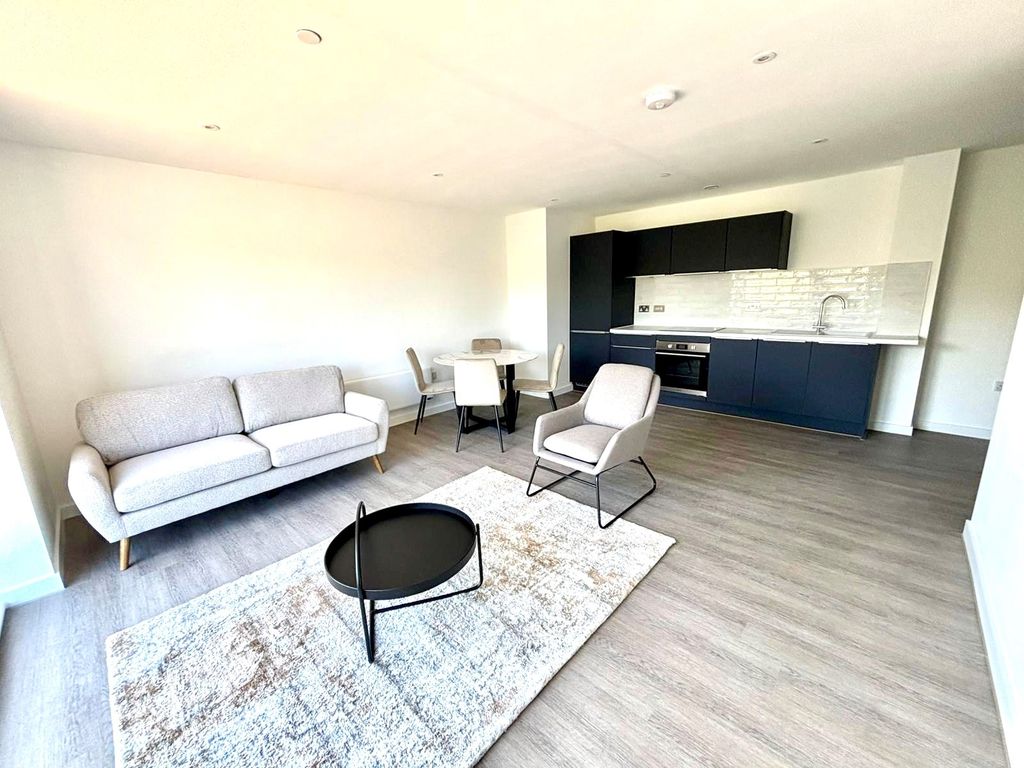 Property photo 2 of 5