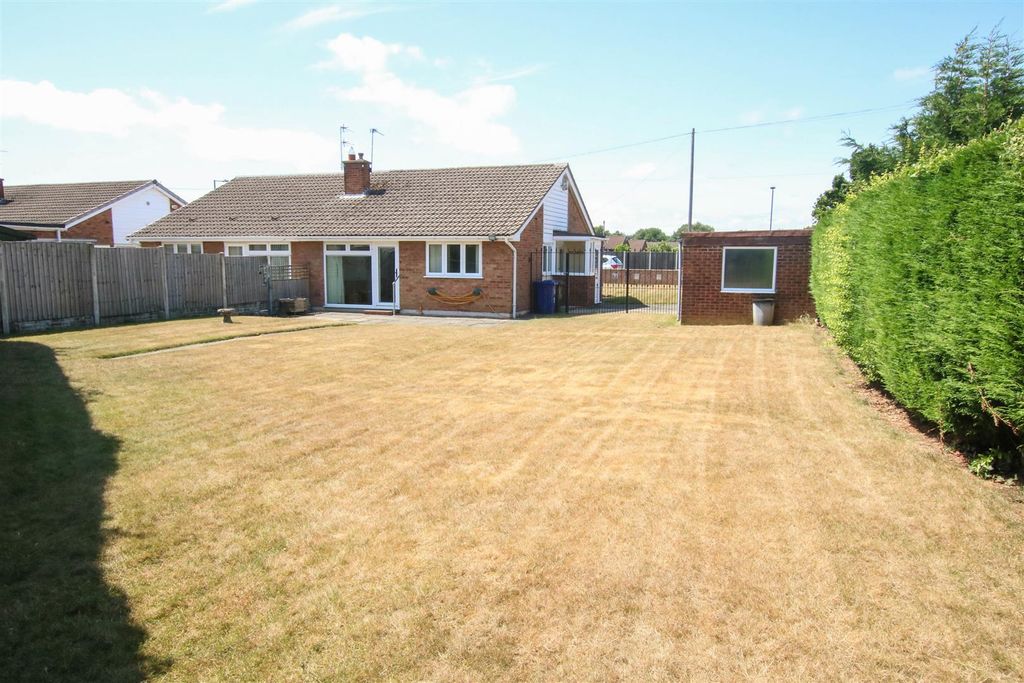 Property photo 2 of 15 Rear Garden