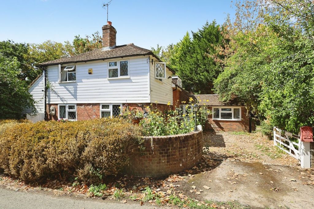 Property photo 1 of 20