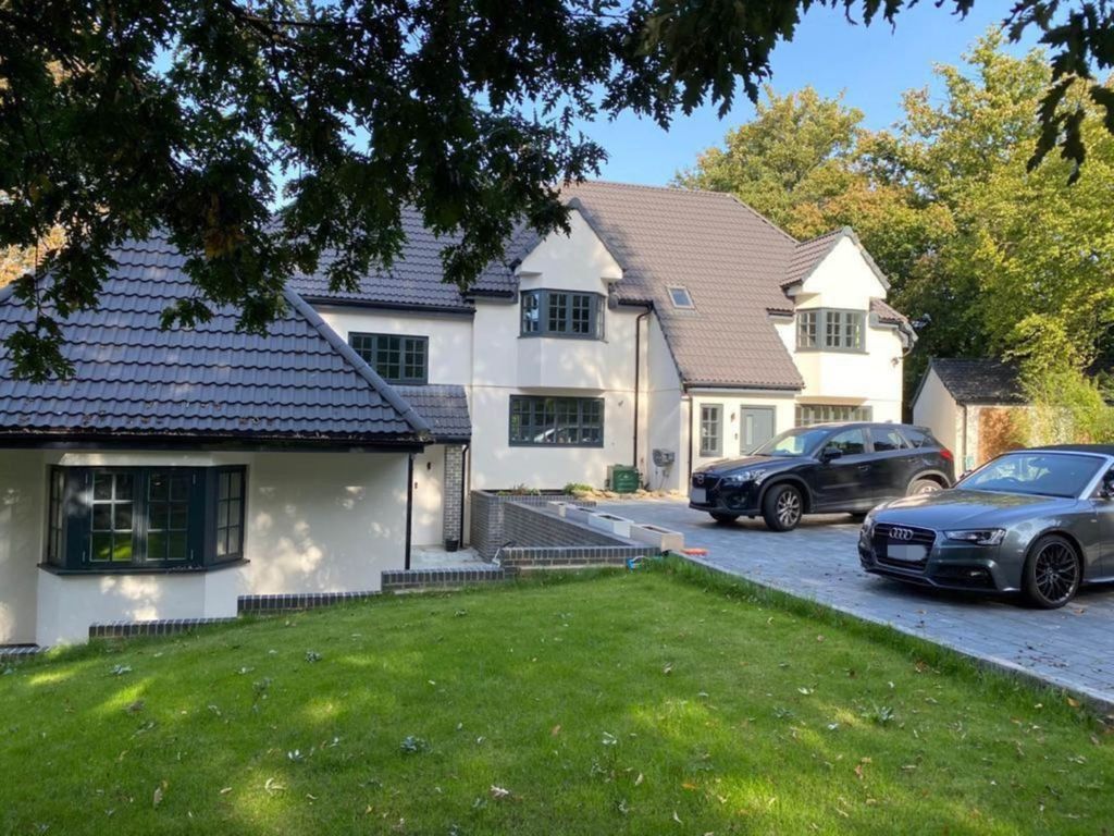 Property photo 1 of 30
