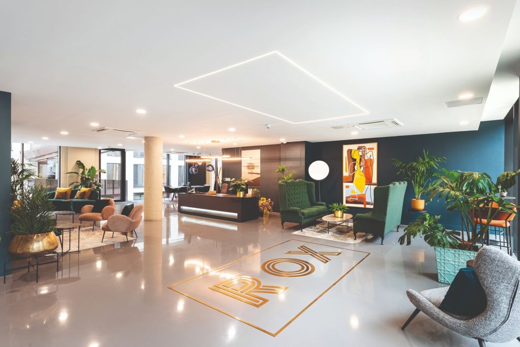 Property photo 3 of 16 4210803