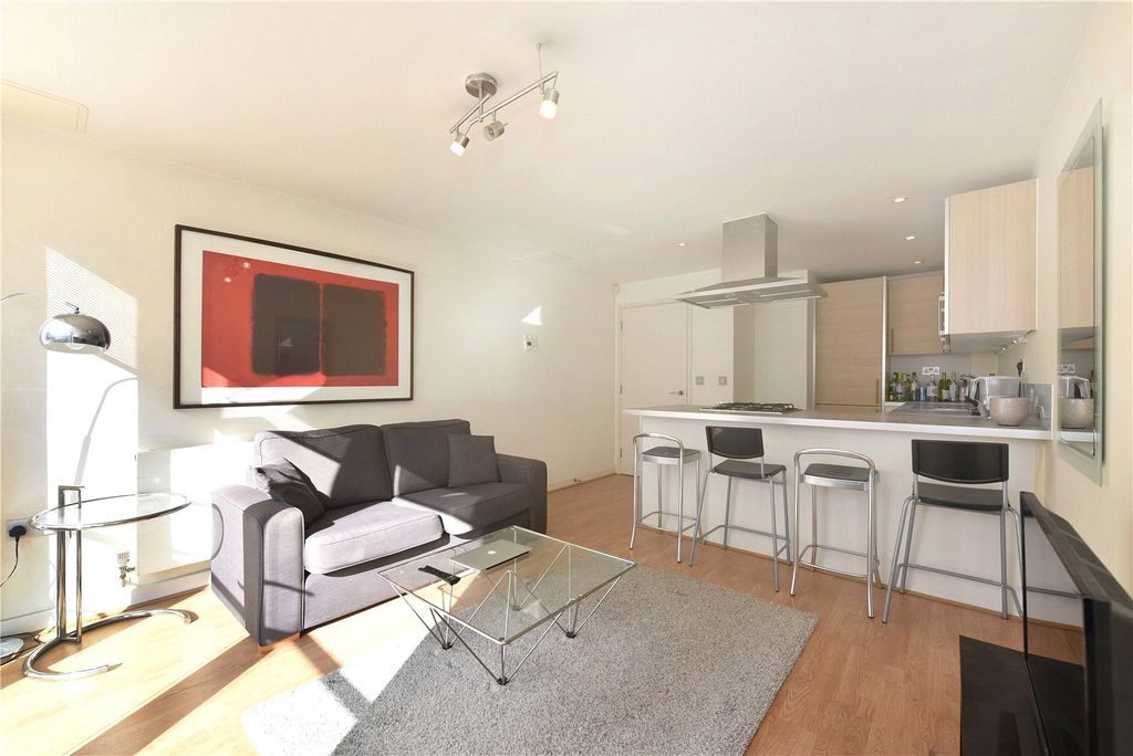 Property photo 3 of 9 Picture No. 08