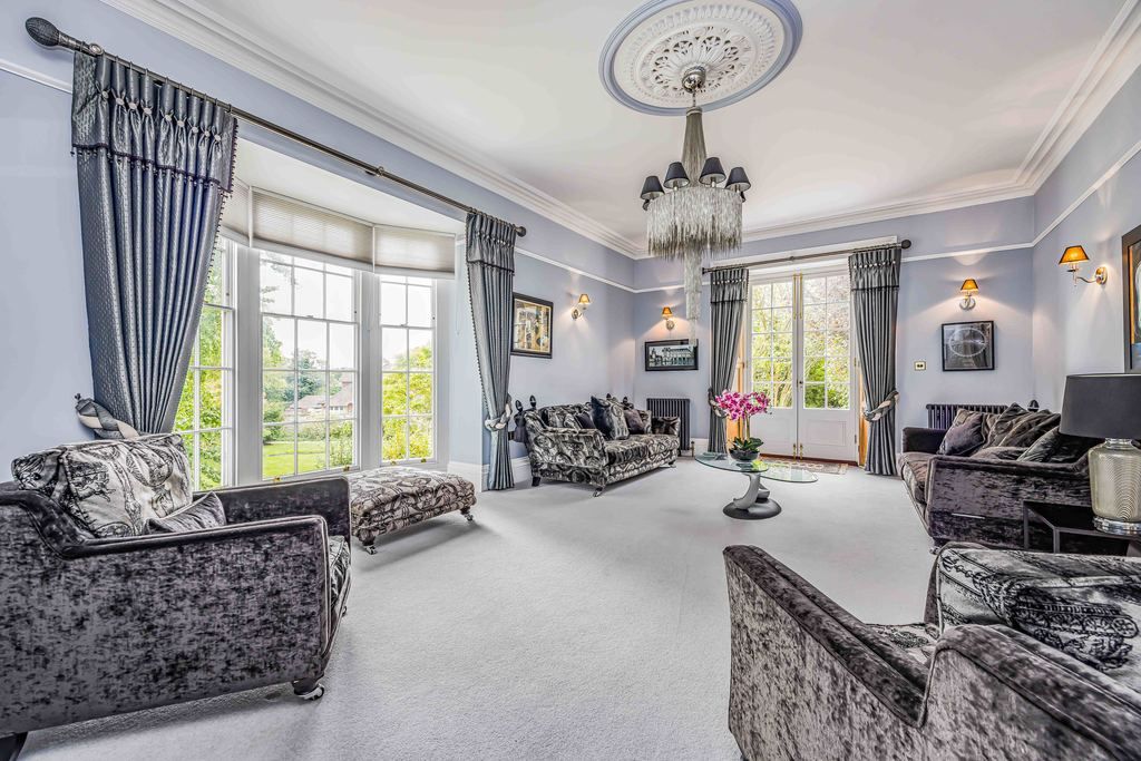 Property photo 3 of 50