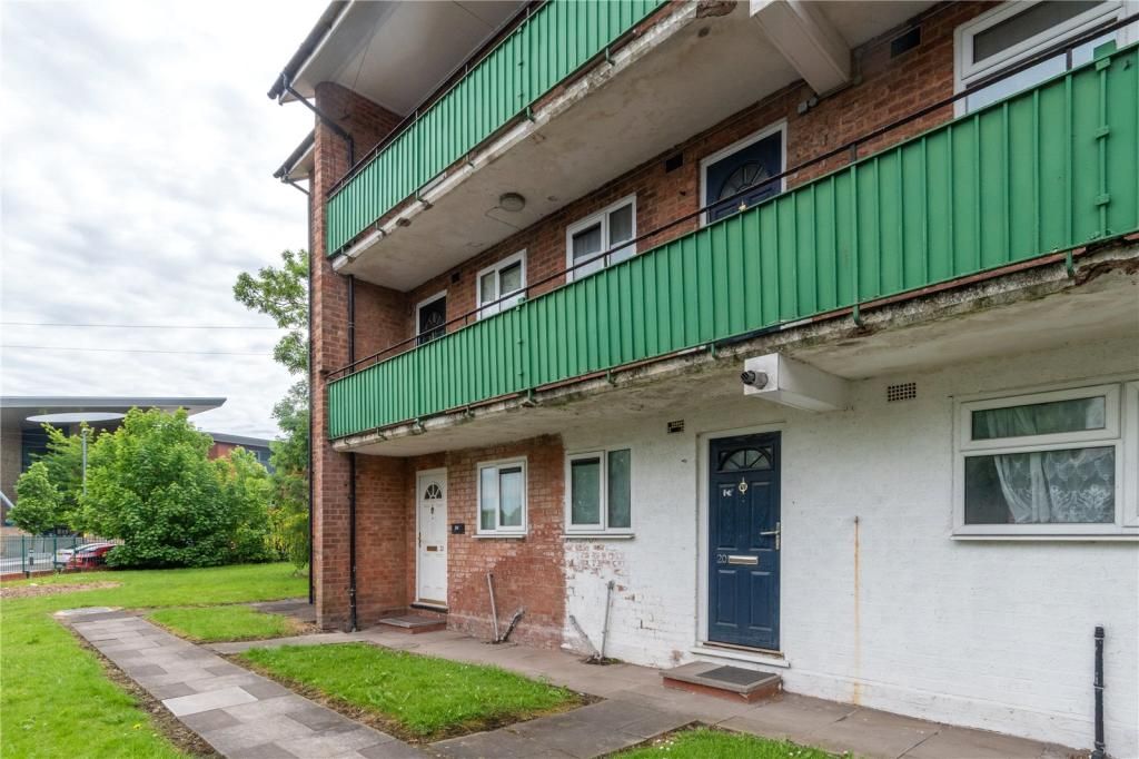 Property photo 1 of 9