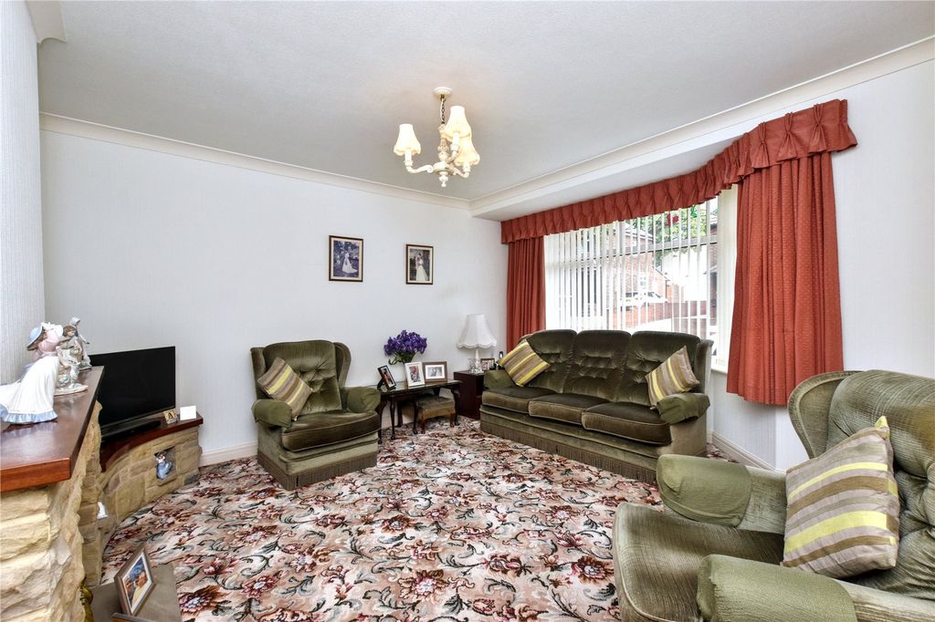 Property photo 2 of 19 Picture No. 51