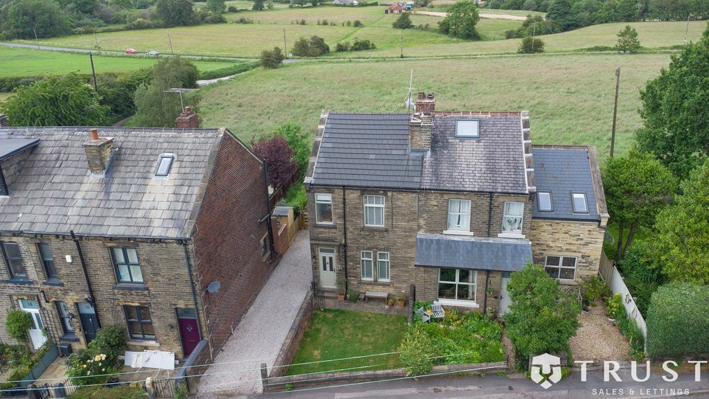 Property photo 2 of 61