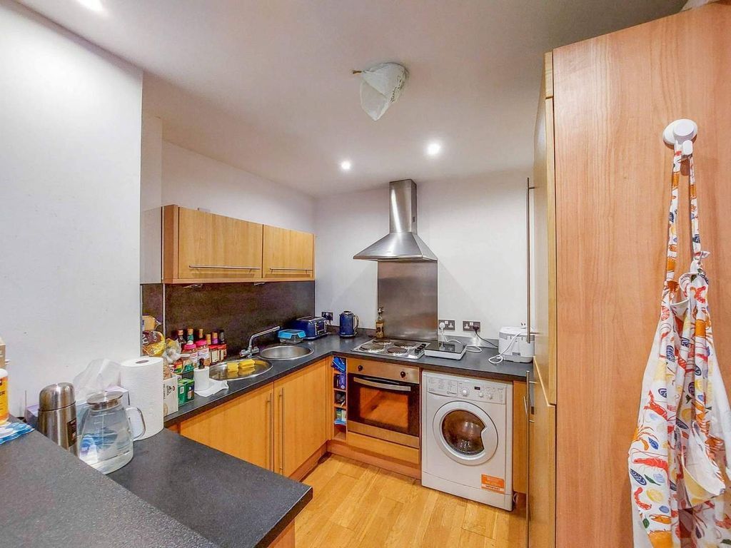 Property photo 2 of 9