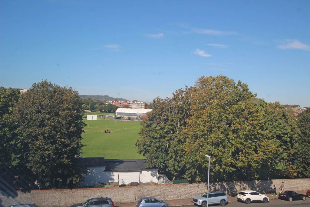 Additional image 20 of 3 bed penthouse for saleGrassington Road, Eastbourne BN20