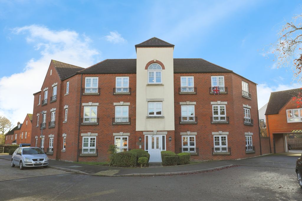 Property photo 1 of 15