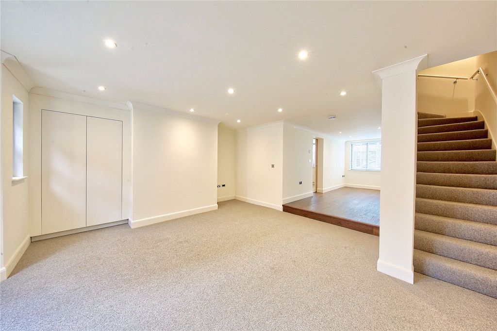 Property photo 3 of 14 Picture No. 49