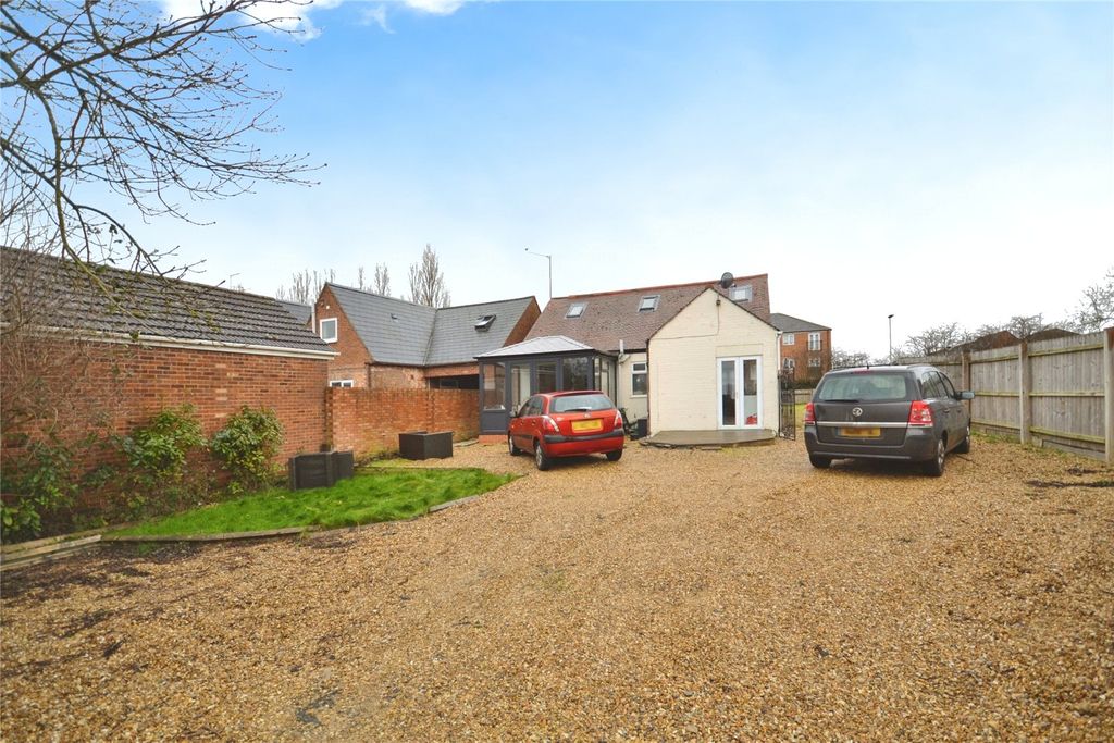 Property photo 1 of 10 Picture No. 19