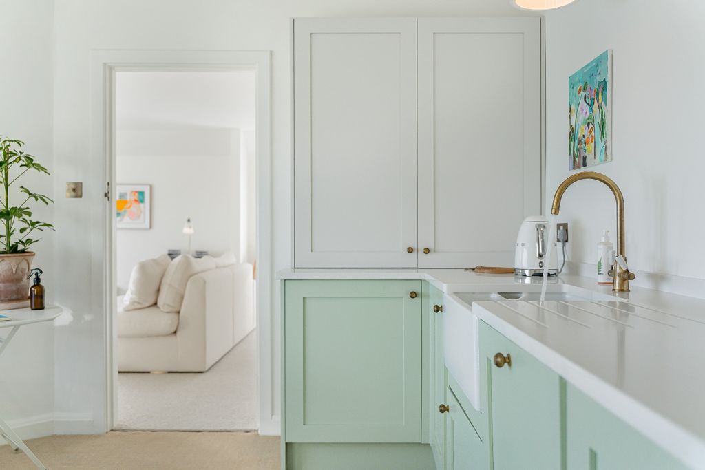 Property photo 3 of 20 4921125