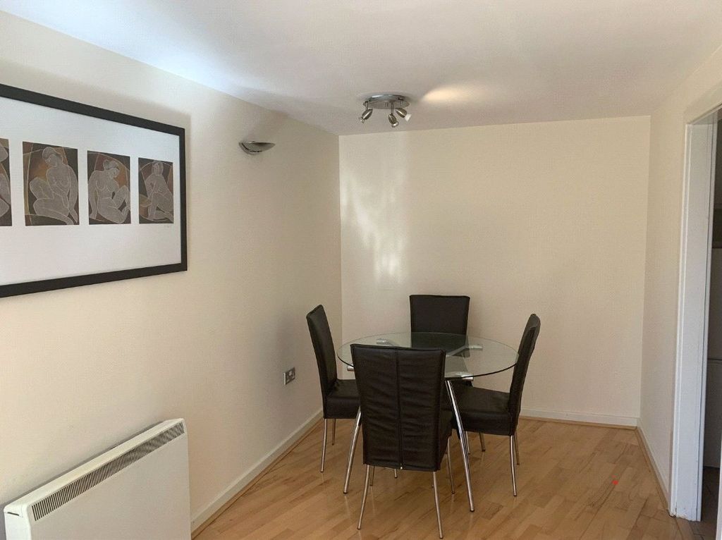 Property photo 3 of 7 Picture No. 22