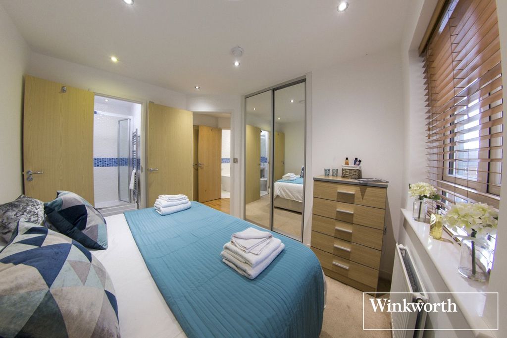 Property photo 3 of 6 Picture No. 01