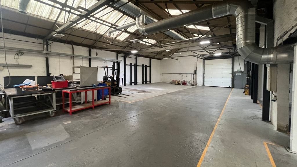 Property photo 3 of 8 Photo 36