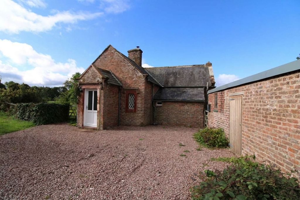 Property photo 1 of 27