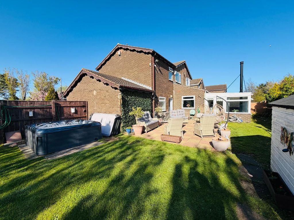 Property photo 2 of 35 External