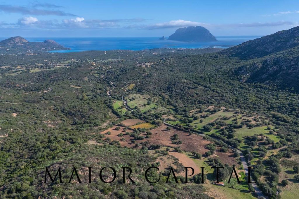 Property photo 1 of 28