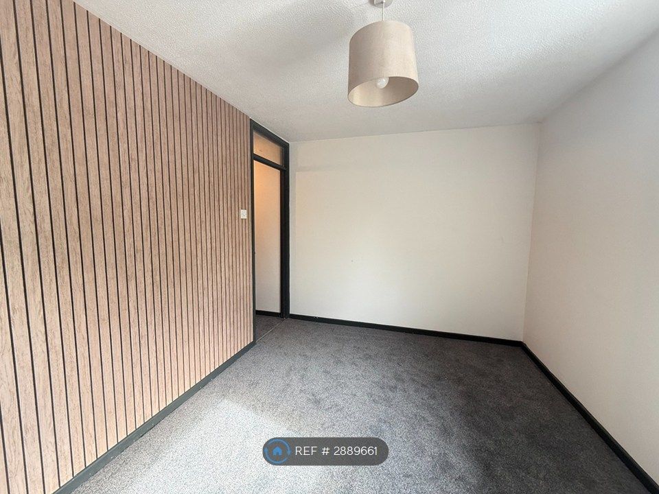 Additional image 7 of 2 bed semi-detached house to rentSpires Walk, Barry CF63