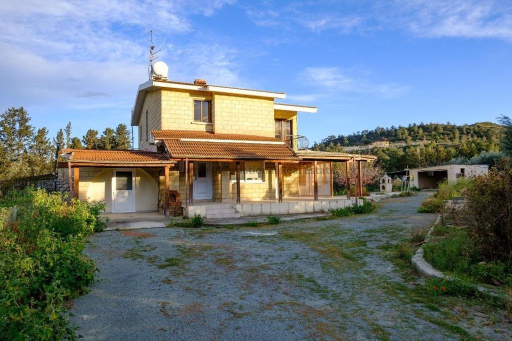 Property photo 1 of 22