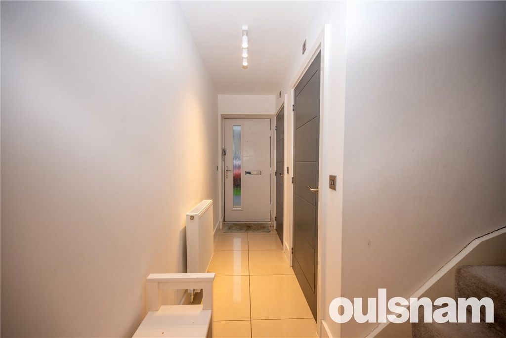 Property photo 2 of 13 Picture No. 15