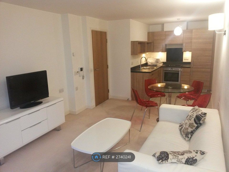 Property photo 2 of 21