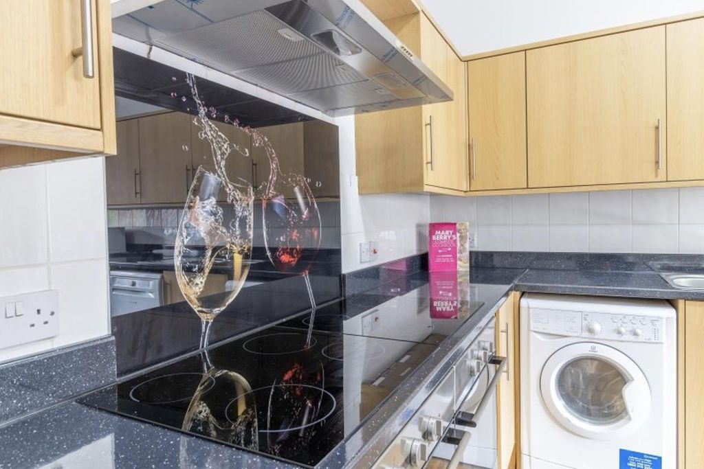 Property photo 1 of 10 3.Png