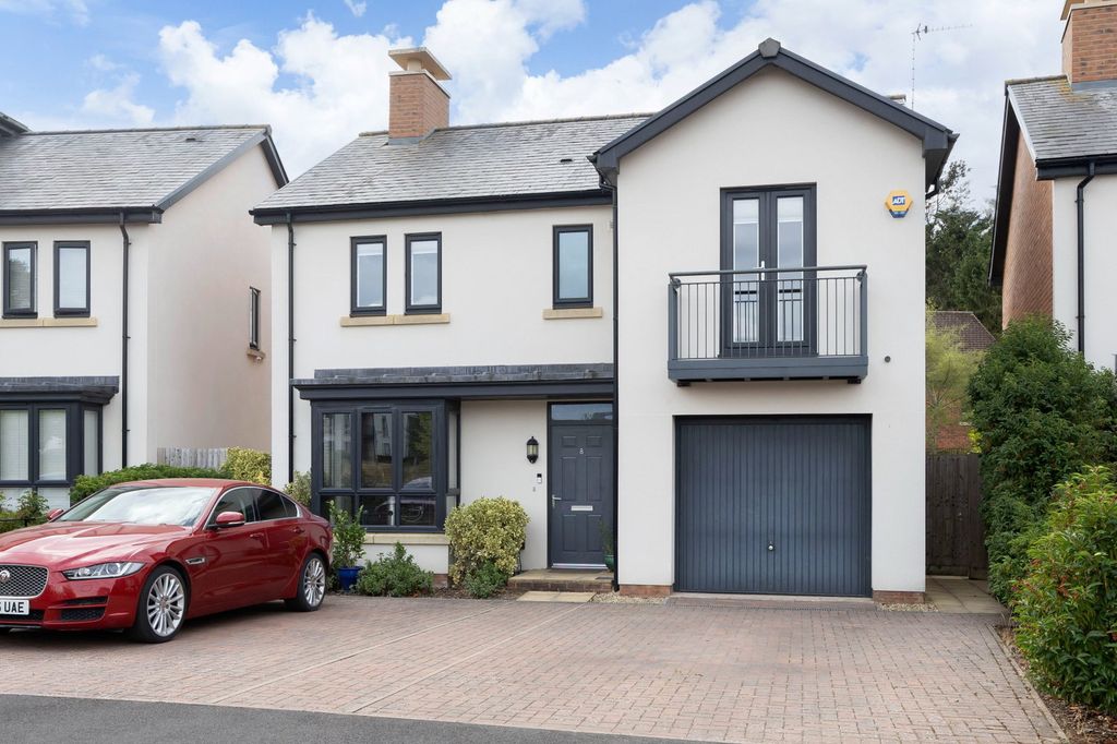 Property photo 1 of 23