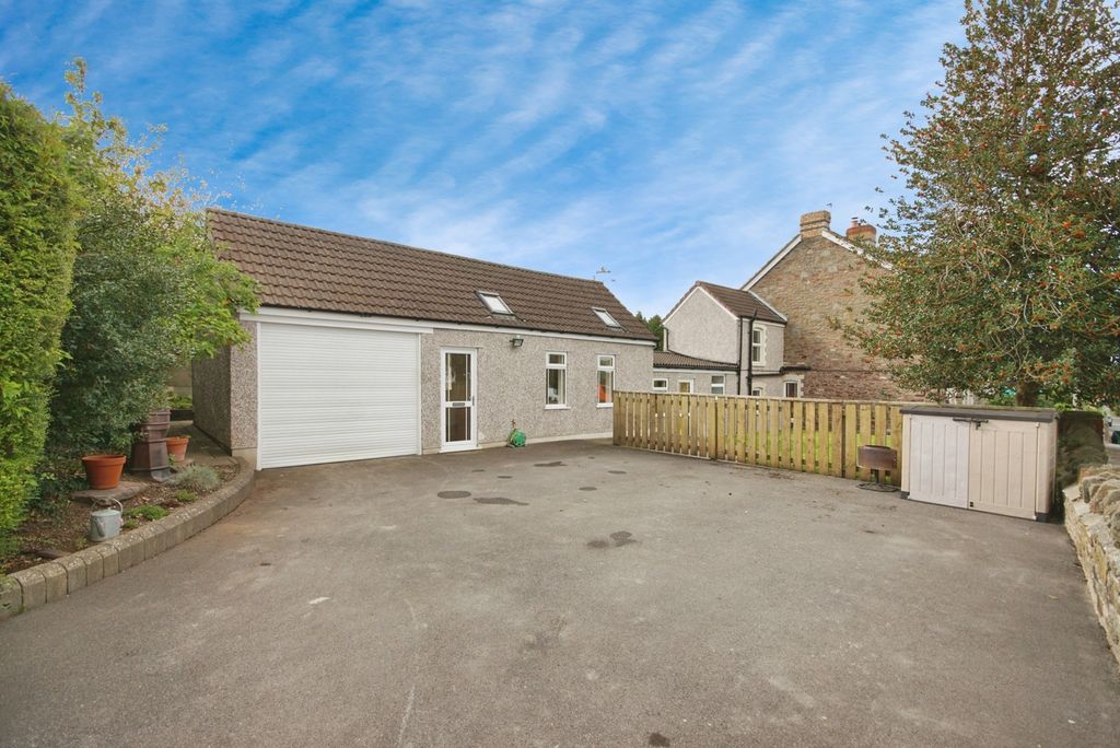 Property photo 1 of 17 Photo